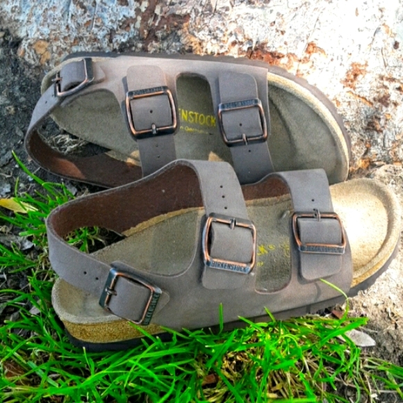 gray low heel sandals